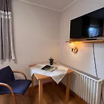 Lägenhet Gaestehaus Hof Epp